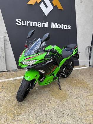 KAWASAKI NINJA 400 KRT EDITION 